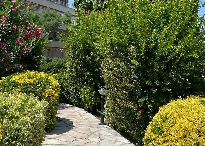 Plein Centre Apartamento *